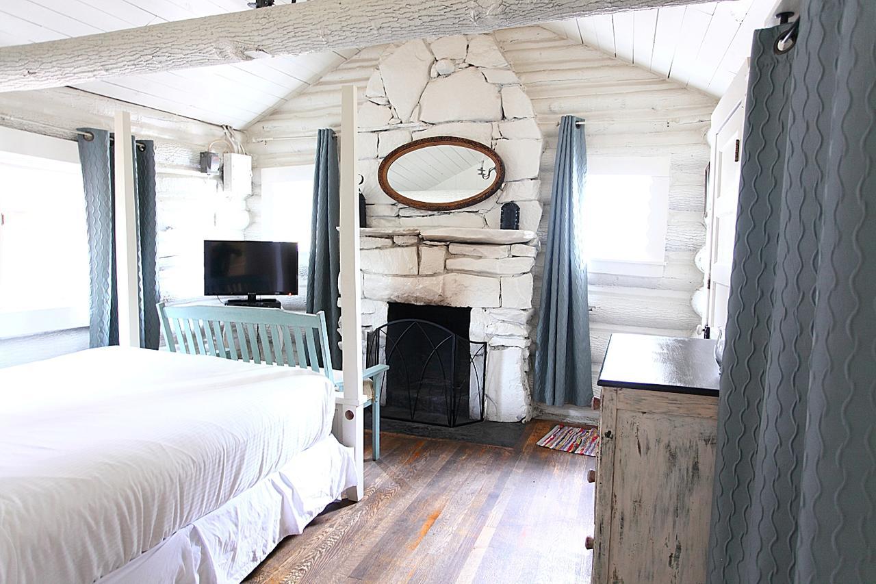 The Pines Cottages Woodfin Esterno foto