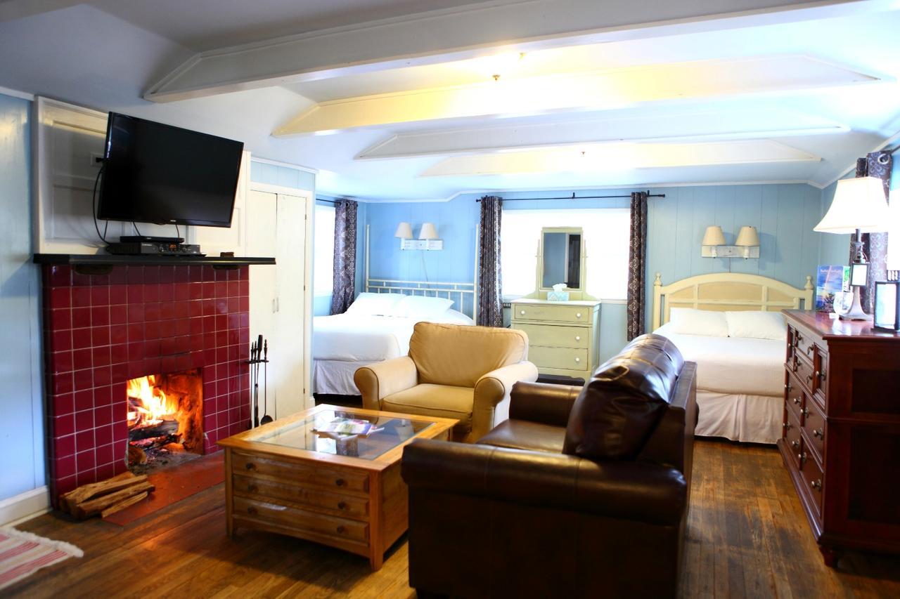 The Pines Cottages Woodfin Esterno foto