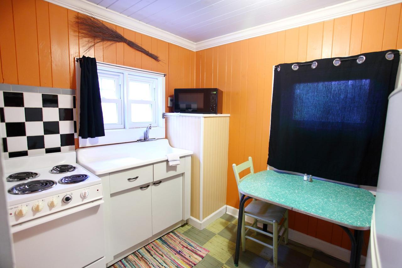 The Pines Cottages Woodfin Esterno foto