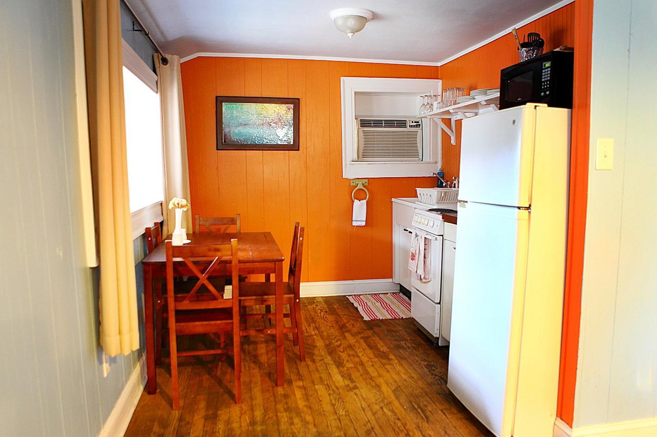 The Pines Cottages Woodfin Esterno foto